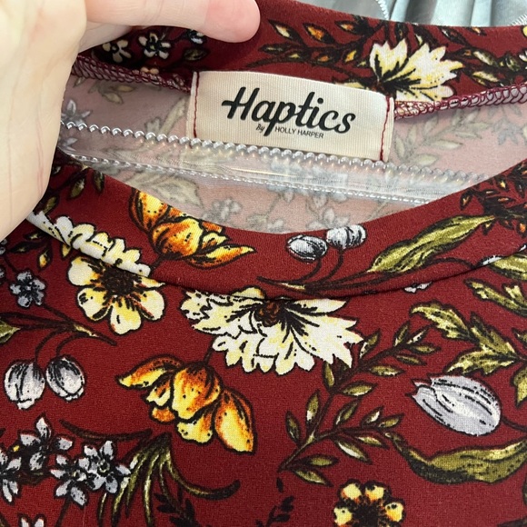 Beautiful Fall Tunic Top! 🍁 - Picture 3 of 5